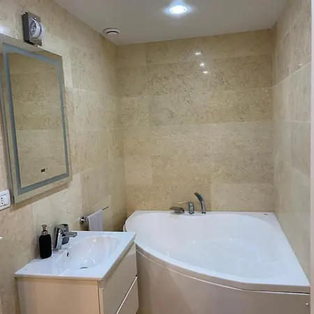 Scandinavia Mountain View Apartment Piatra Neamt Exterior photo